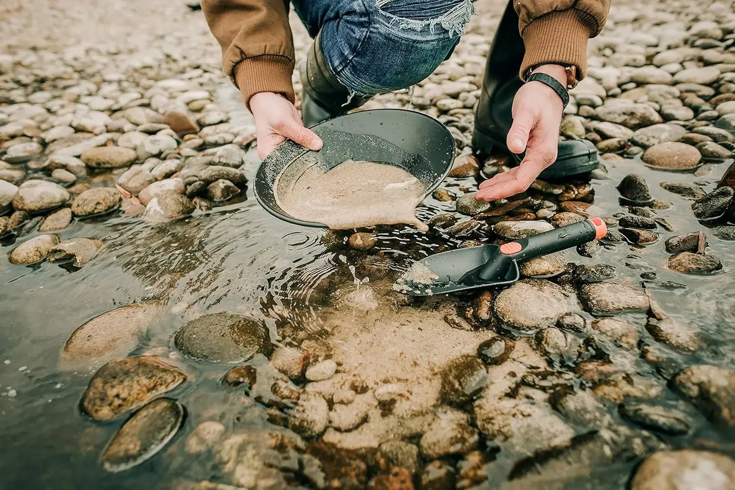 Heavy Duty Garden Trowel - Ergonomic Digging Shovel for Planting, Weeding