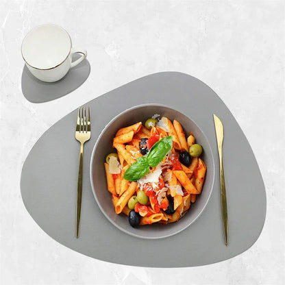 Irregular Shape PU Leather Placemats Set Oil-Proof Waterproof Dual-Sided Place Mats for Kitchen Bistro Tables Bars Coffee Shops