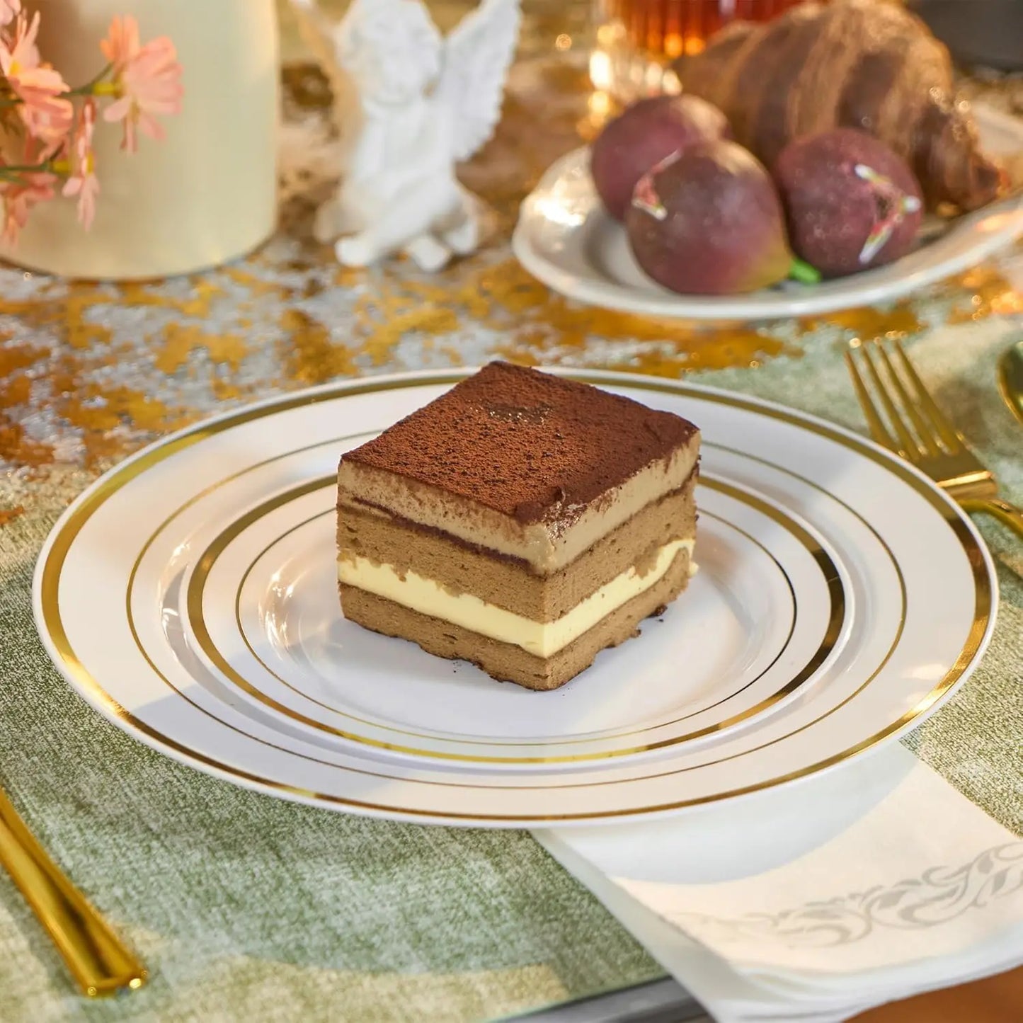 350 Pieces Gold Disposable Plates for 50 Guests, Disposable Plastic Plates for Party,Wedding, Dinnerware Set of 50 Dinner Plates