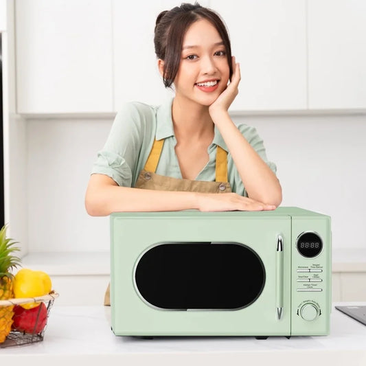 700W Retro Countertop Microwave